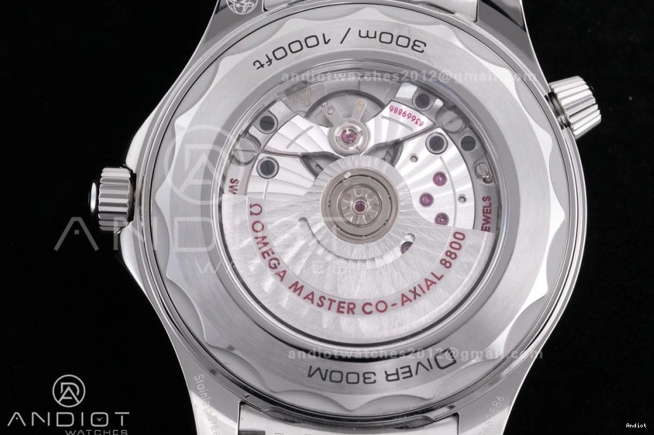 SS Super Edition 1:1 On 8806 Asian Black Bracelet Ceramic White Seamaster Dial 300M Best Clone V4 VSF Diver Bezel 1229